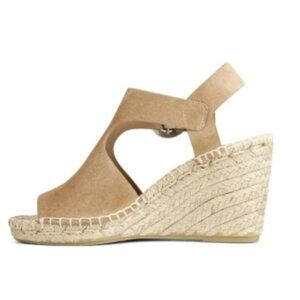 Via Spiga - Womens Like A Wedge Sandal, size 8 US womens, color tan.